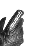 Reusch Attrakt Resist Junior 5472615 7700 black 2